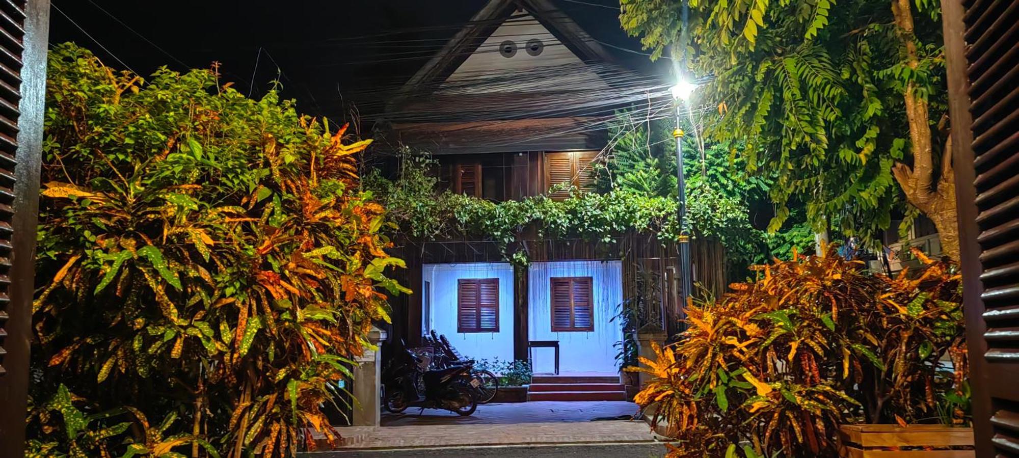 Ancient Luangprabang Hotel Kültér fotó